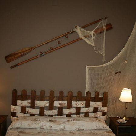 B&B Tifeo ヴィッラフランカ・ティッレーナ エクステリア 写真